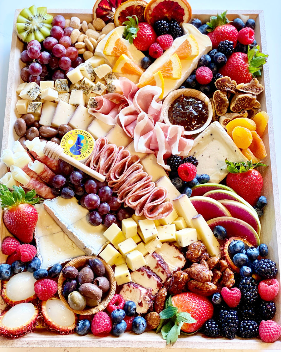 MEDIUM CHEESE PLATTER